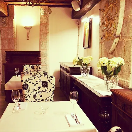 Three Crowns Residents فندق تالين