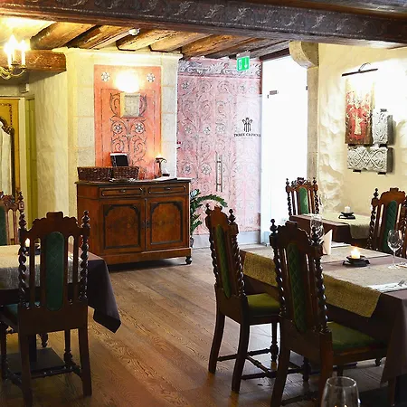 쓰리 크라운 레지던츠 3*