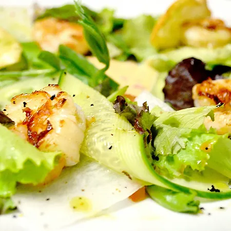 쓰리 크라운 레지던츠 호텔 탈린