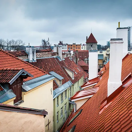쓰리 크라운 레지던츠 호텔 탈린