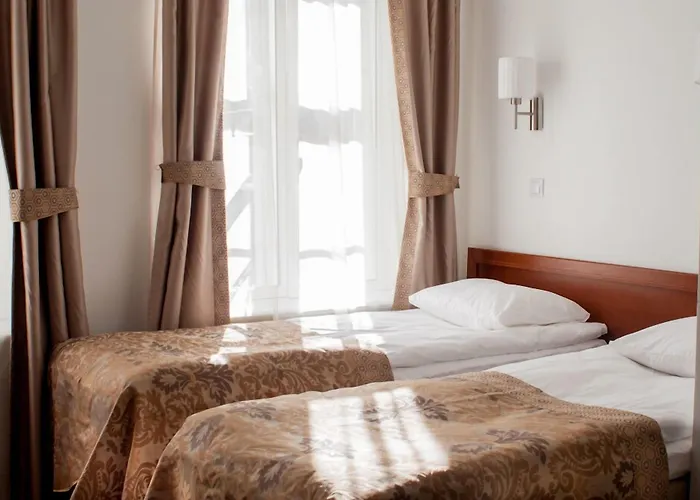 Three Crowns Residents Hotel Tallinn