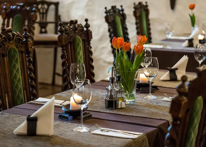 Three Crowns Residents