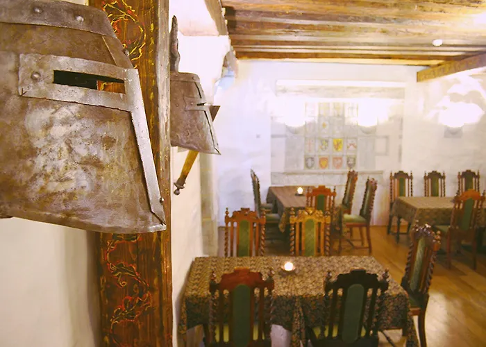 Three Crowns Residents Hotel Tallinn