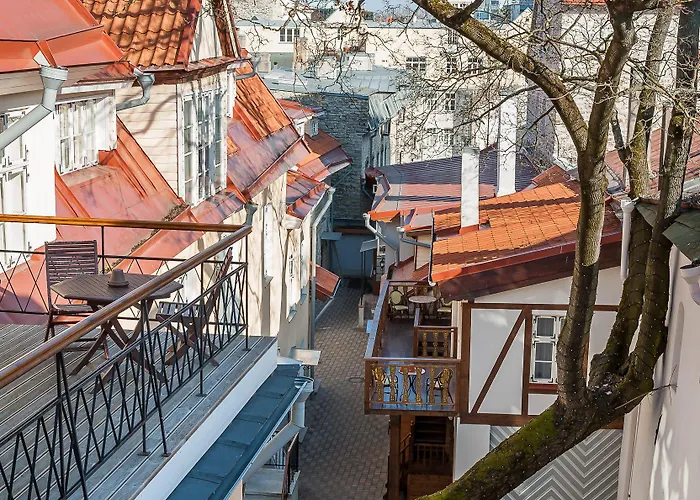 Szálloda Three Crowns Residents 3*