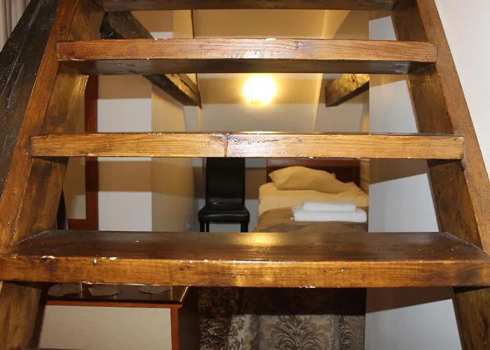 Three Crowns Residents 3*