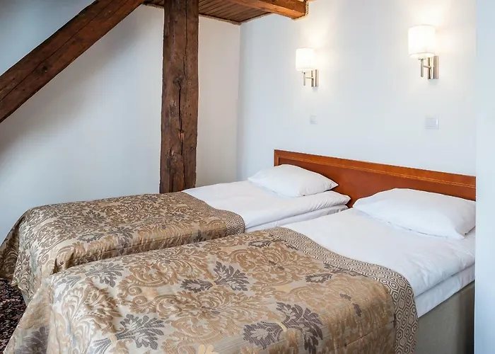 Three Crowns Residents Hotel