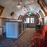 Three Crowns Residents Hotel Tallinn